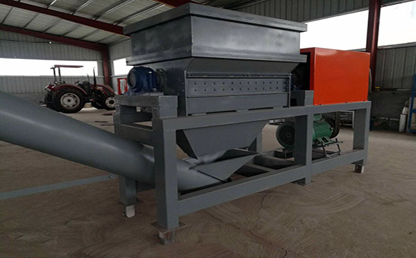 男女日皮视频器