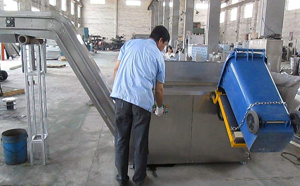 小型湿男女日皮视频设备